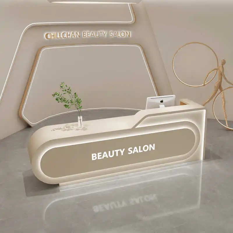 Kassentheke, Kosmetik-Rezeptio – Beauty Makeup Institute Bewertung und Preis